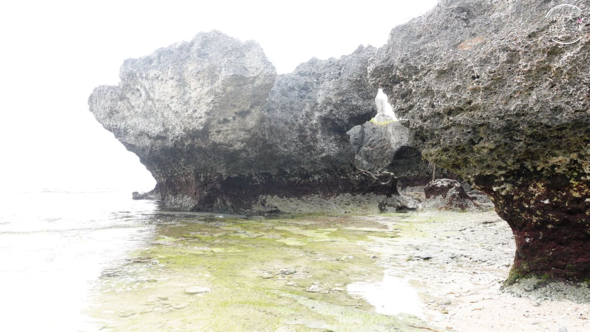小琉球∥龍蝦洞、珊瑚礁海岸秘境沙攤︱潮間帶、海蝕地形︱小琉球景點︱小琉球觀光︱沒龍蝦的龍蝦洞︱危險景點 16 Lobster Cave 18