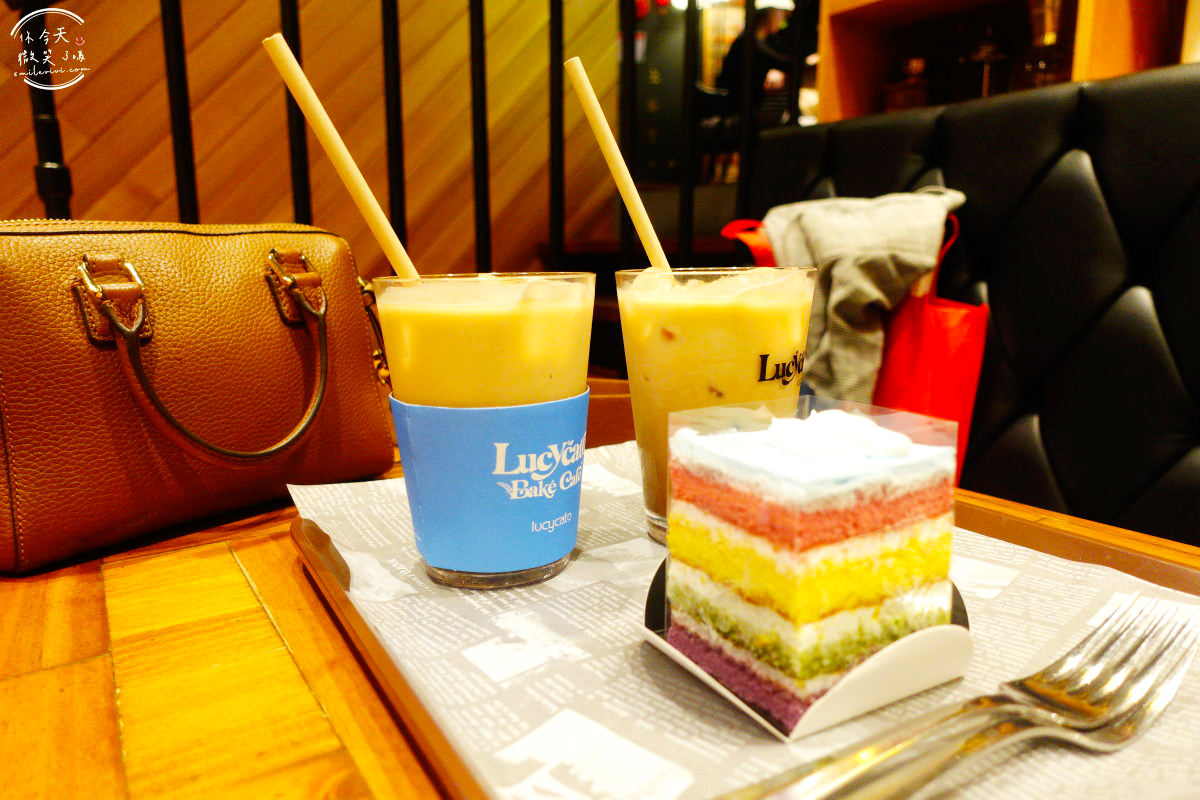 首爾∥LUCYCATO BACK CAFE(루시카토베이크카페)首爾咖啡廳︱龍山 I'PARK MALL︱彩虹蛋糕︱韓國咖啡廳 16 LUCYCATO 17