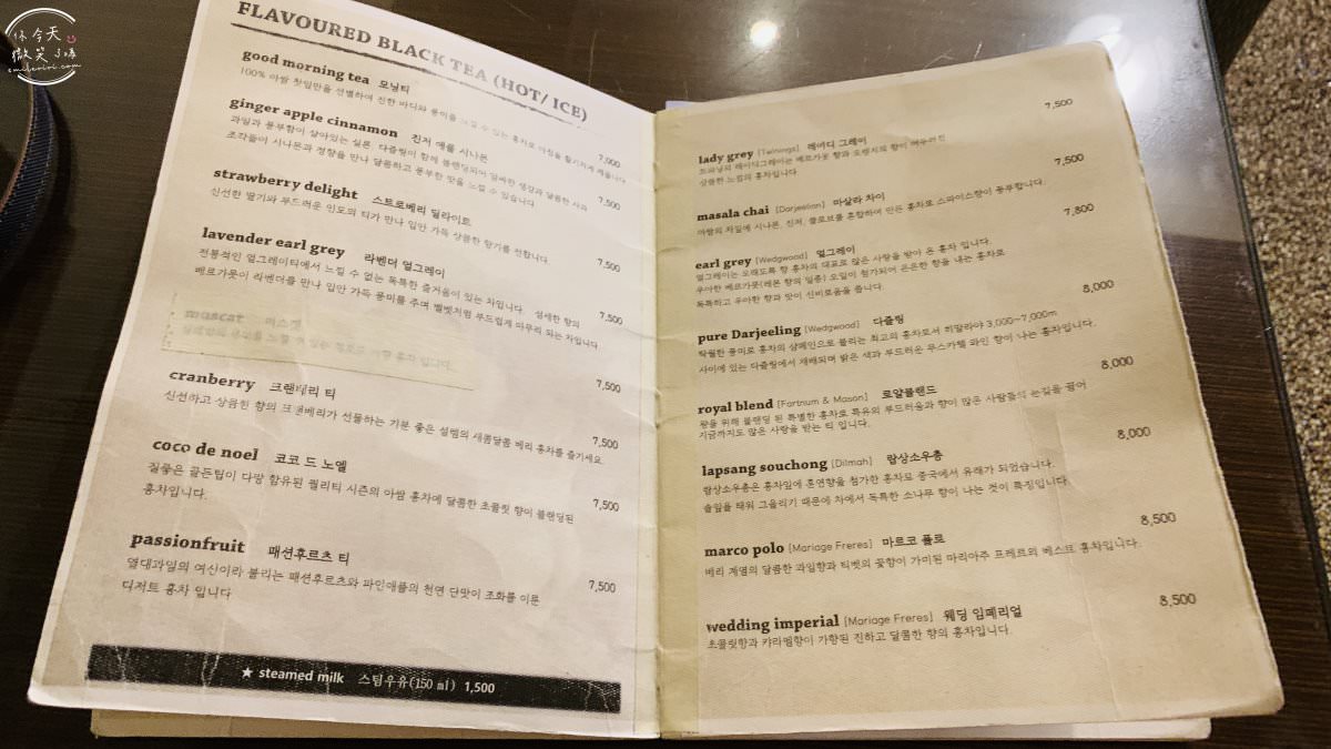 首爾∥CHLORIS TEA & COFFEE 新村本店(클로리스 신촌본점)︱一秒飛歐洲，歐洲浪漫古典咖啡廳︱歐式咖啡廳︱韓國咖啡廳︱韓國首爾咖啡廳︱首爾咖啡廳推薦 16 CHLORIS TEA 18