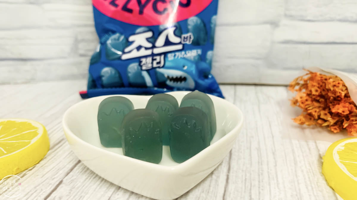 軟糖∥韓國軟糖Part 22之樂天微笑軟糖 JellyCious，西瓜口味、鯊魚棒草莓橘子口味︱韓國軟糖︱韓國零食軟糖 13 jellycious 11