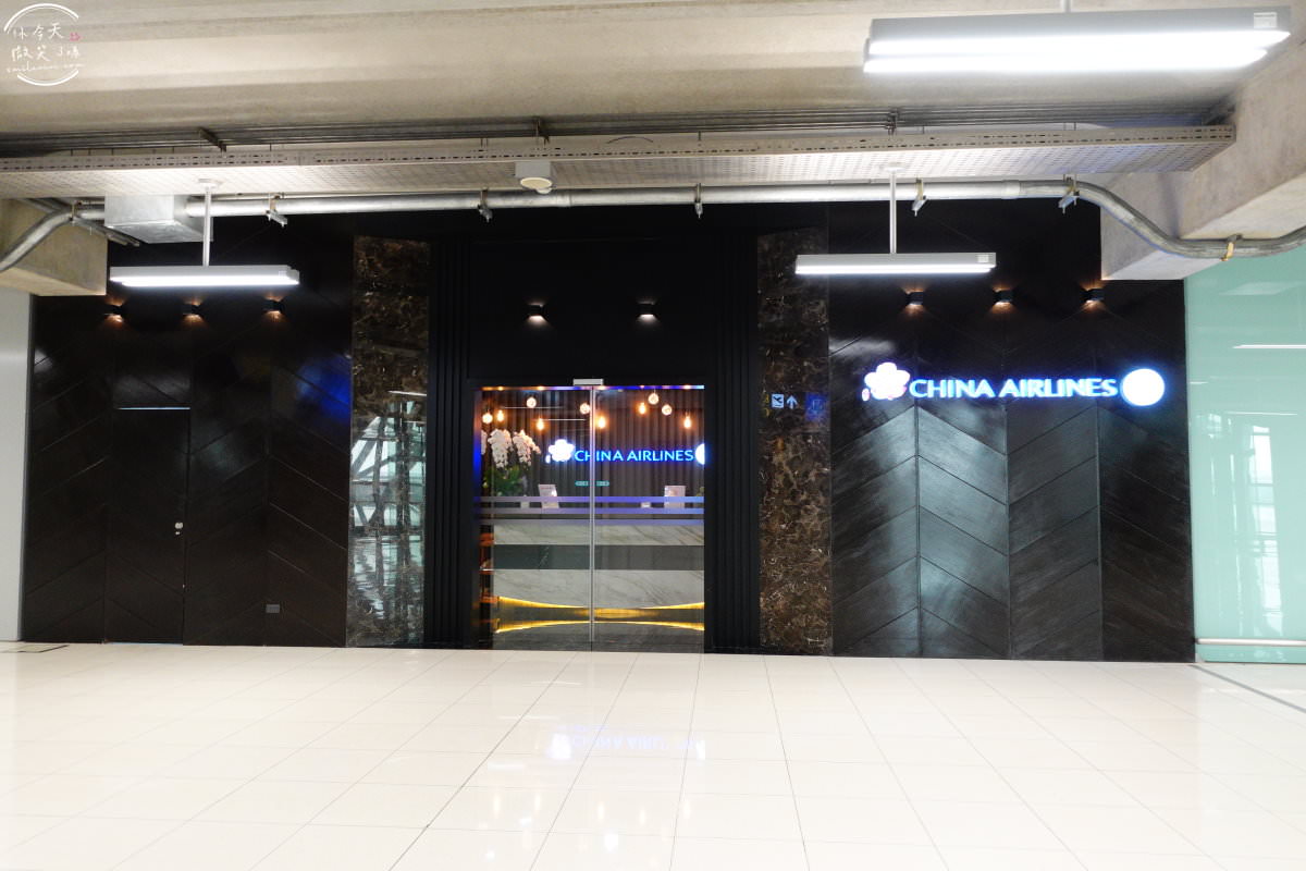 曼谷機場∥曼谷長榮貴賓室EVA Air Lounge，曼谷機場快速通關︱曼谷素萬那普機場出境大廳︱曼谷機場貴賓室，可看到飛機在旁邊︱BKK機場貴賓室︱機場貴賓室 23 bkk evaair lounge 7