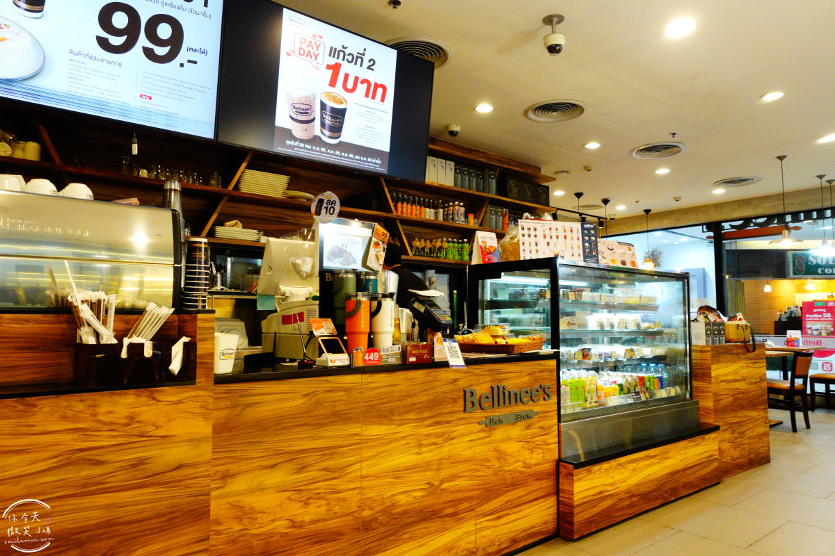 曼谷咖啡廳∥Bellinee's Bake & Brew@Fortune Town咖啡廳，曼谷早餐︱近喬德夜市，Phra Ram 9捷運站︱泰式粥品、滿滿蝦子，咖啡大折扣，價格便宜 23 BELLINEES 24