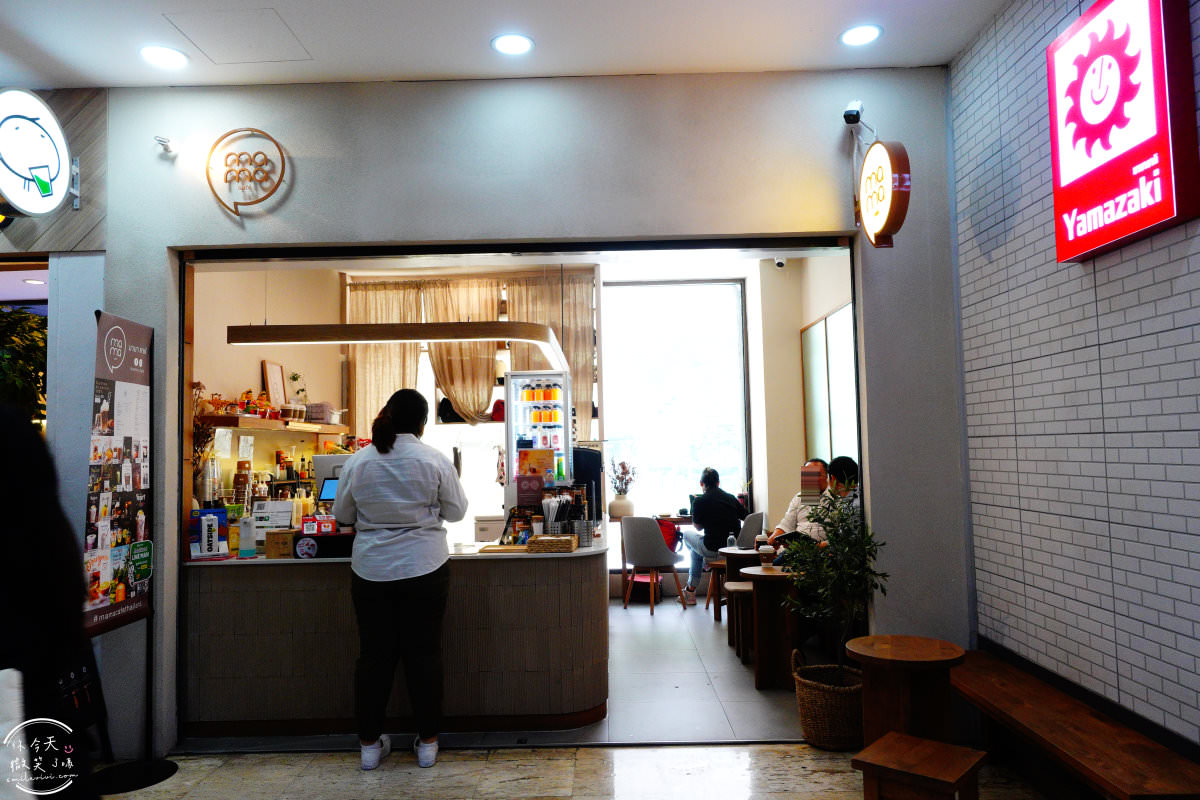 曼谷咖啡廳∥Bellinee's Bake & Brew@Fortune Town咖啡廳，曼谷早餐︱近喬德夜市，Phra Ram 9捷運站︱泰式粥品、滿滿蝦子，咖啡大折扣，價格便宜 7 BELLINEES 8