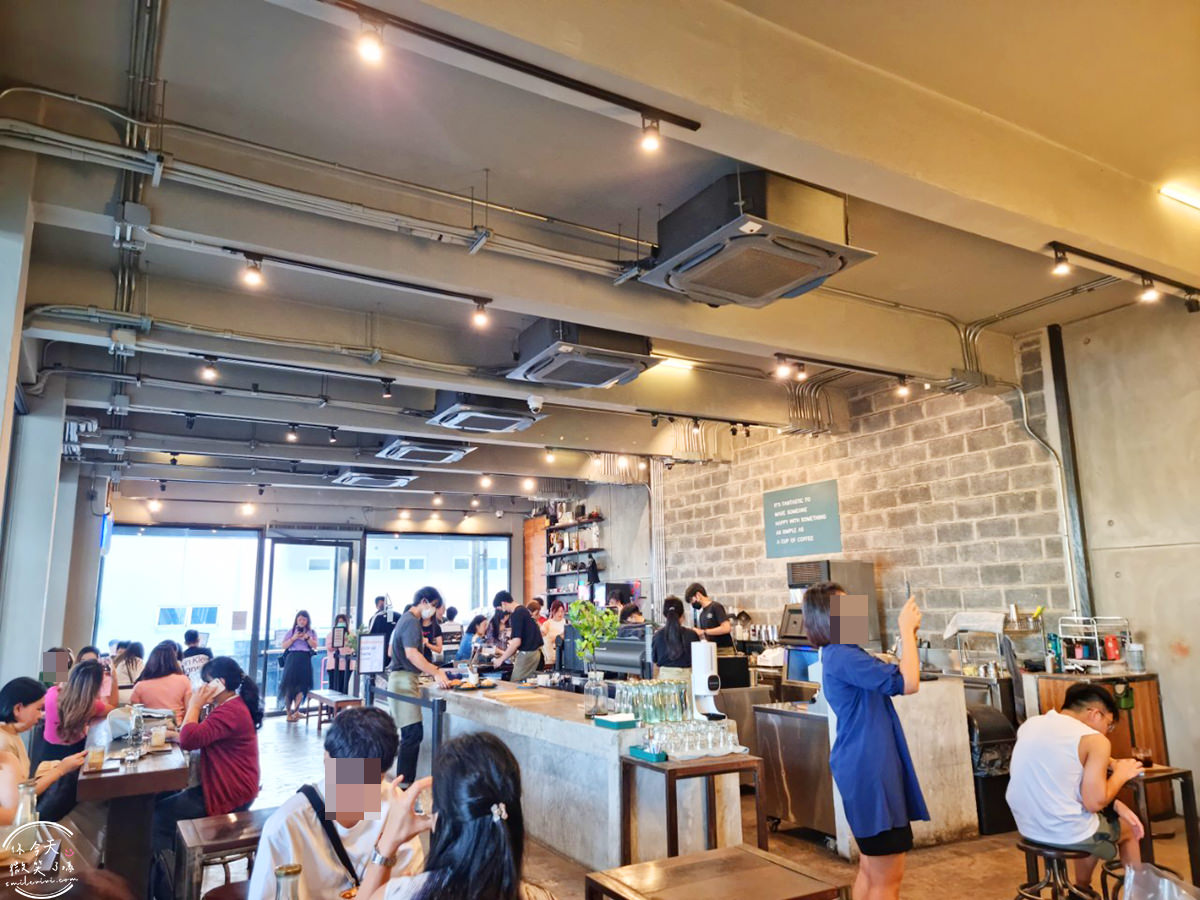 曼谷咖啡廳∥‎Factory Coffee Bangkok，泰國咖啡冠軍，排隊名店︱曼谷最好喝的咖啡，MOSCOW骷髏玻璃咖啡，原味可頌麵包酥軟好吃︱服務親切又美味，曼谷必訪咖啡廳︱曼谷Phaya Thai必來 21 FACTORY COFFEE 39