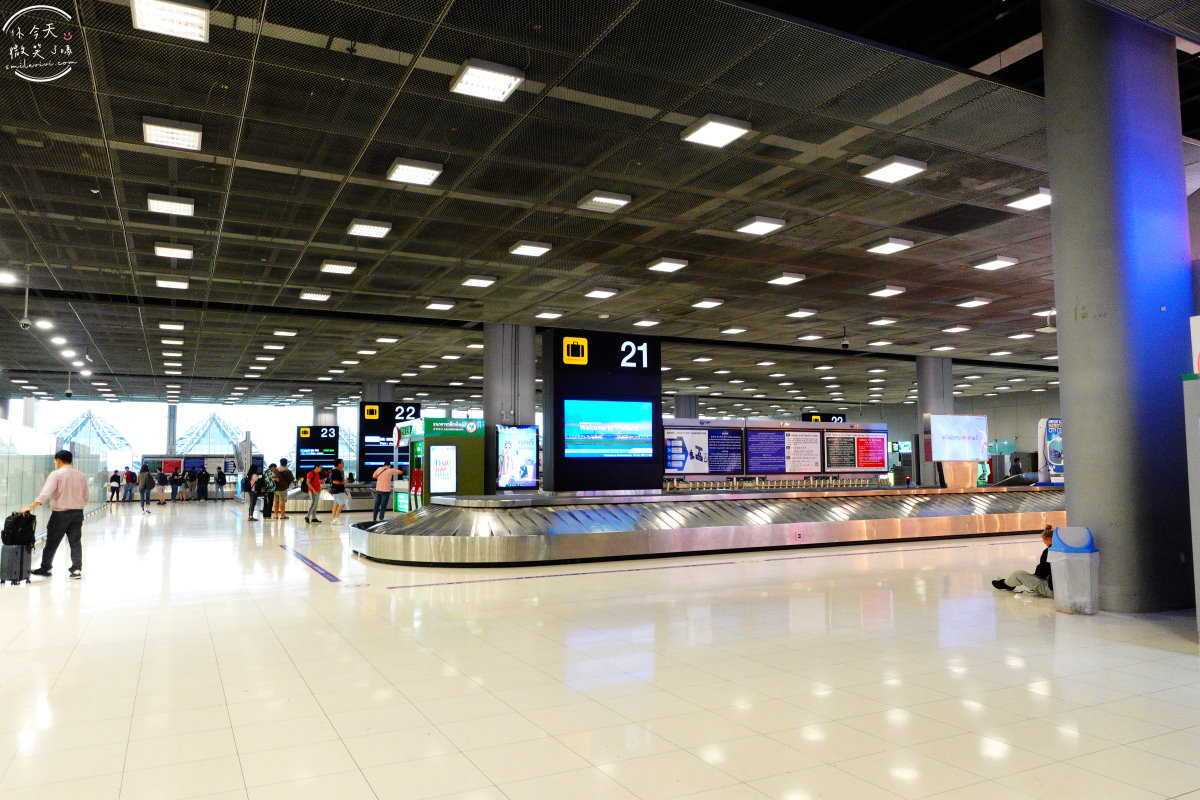 曼谷機場∥曼谷素萬那普機場(Suvarna-bhumi Airport)、蘇凡納布國際機場︱曼谷機場出境入境︱曼谷機場快線、曼谷機場機場捷運︱曼谷旅行第一站 12 Suvarnabhumi Airport 13
