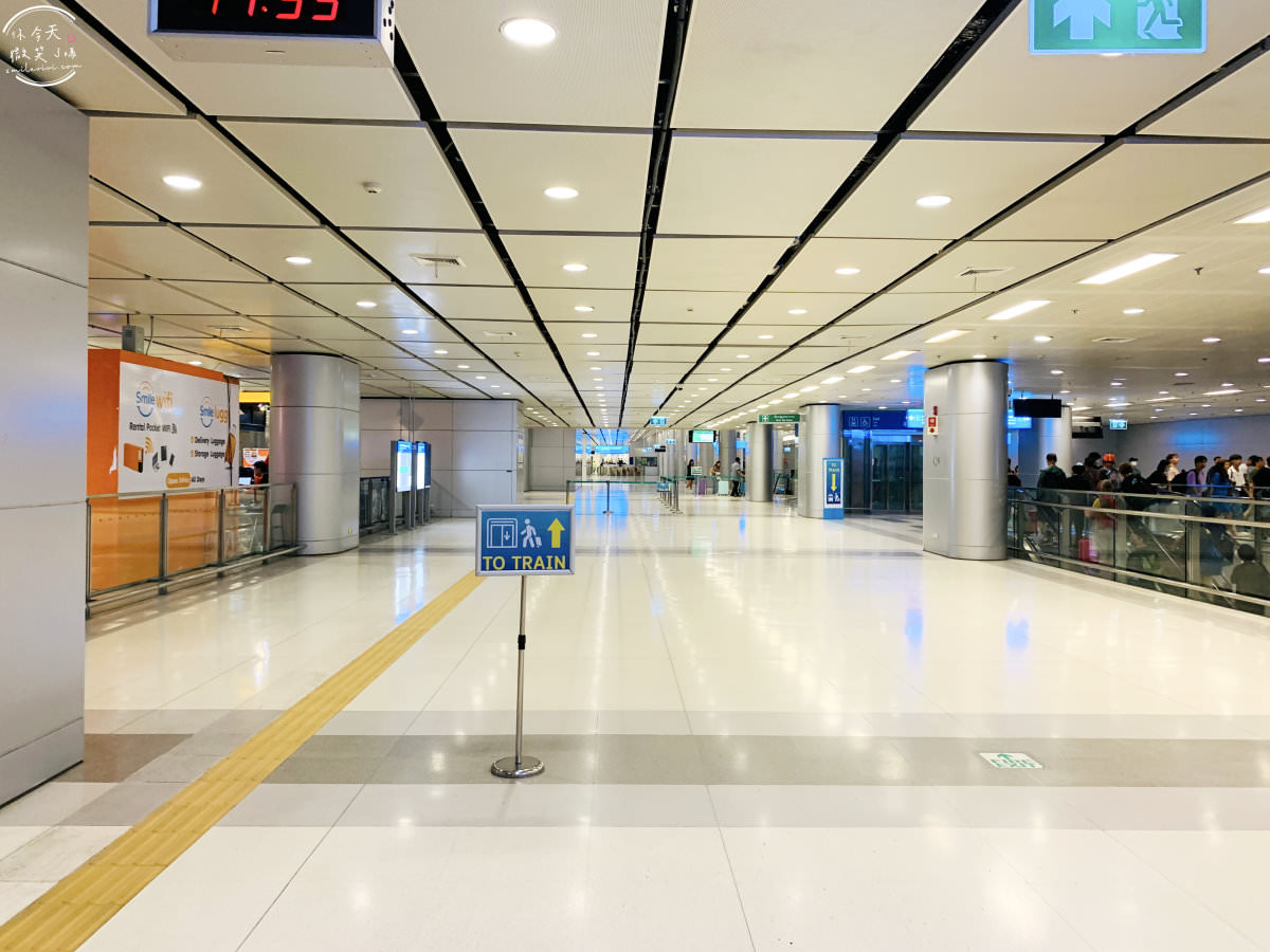 曼谷機場∥曼谷素萬那普機場(Suvarna-bhumi Airport)、蘇凡納布國際機場︱曼谷機場出境入境︱曼谷機場快線、曼谷機場機場捷運︱曼谷旅行第一站 33 Suvarnabhumi Airport 34
