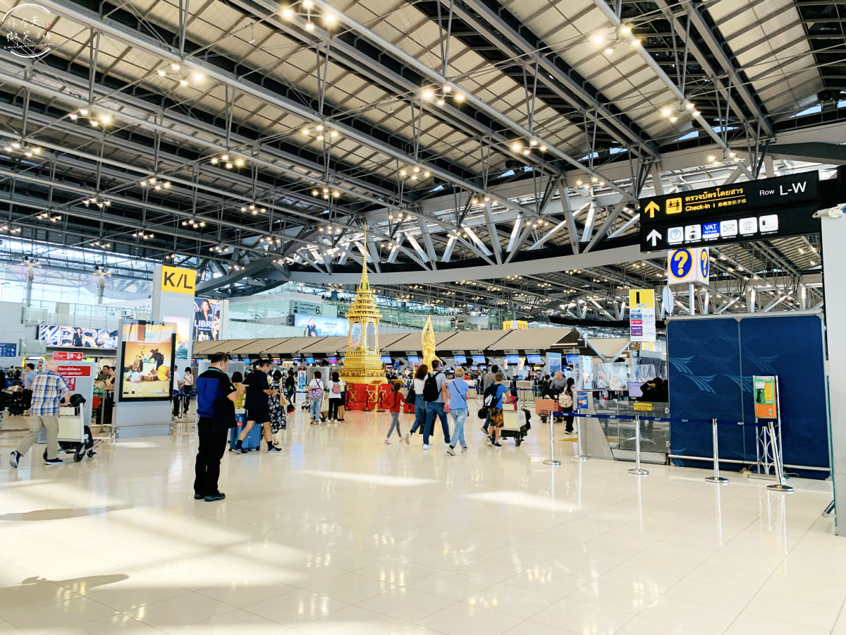 曼谷機場∥曼谷素萬那普機場(Suvarna-bhumi Airport)、蘇凡納布國際機場︱曼谷機場出境入境︱曼谷機場快線、曼谷機場機場捷運︱曼谷旅行第一站 54 Suvarnabhumi Airport 54