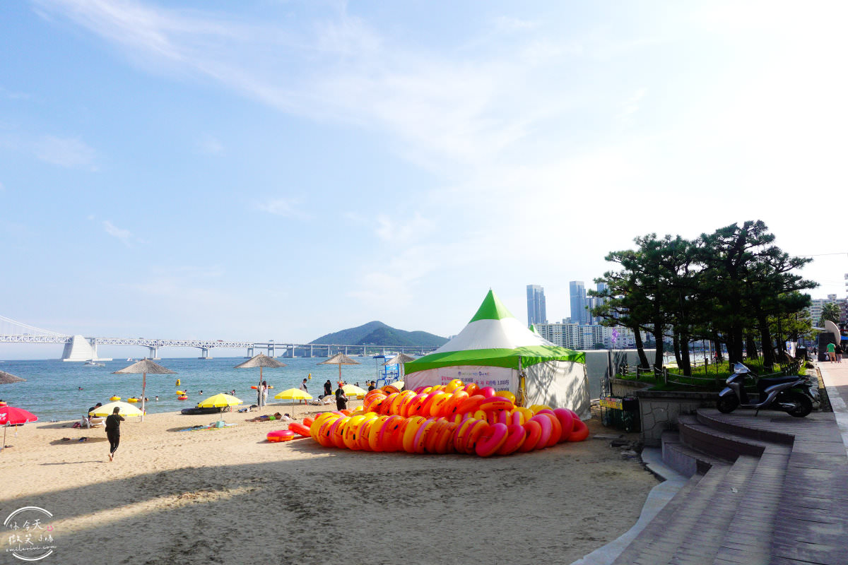 釜山景點推薦∥釜山廣安大橋(부산광안대교)、廣安里海水浴場(광안리해수욕장)︱海景第一排,夏日玩水賞美景︱韓國最大的海上橋樑︱韓國釜山景點 - 第19張圖