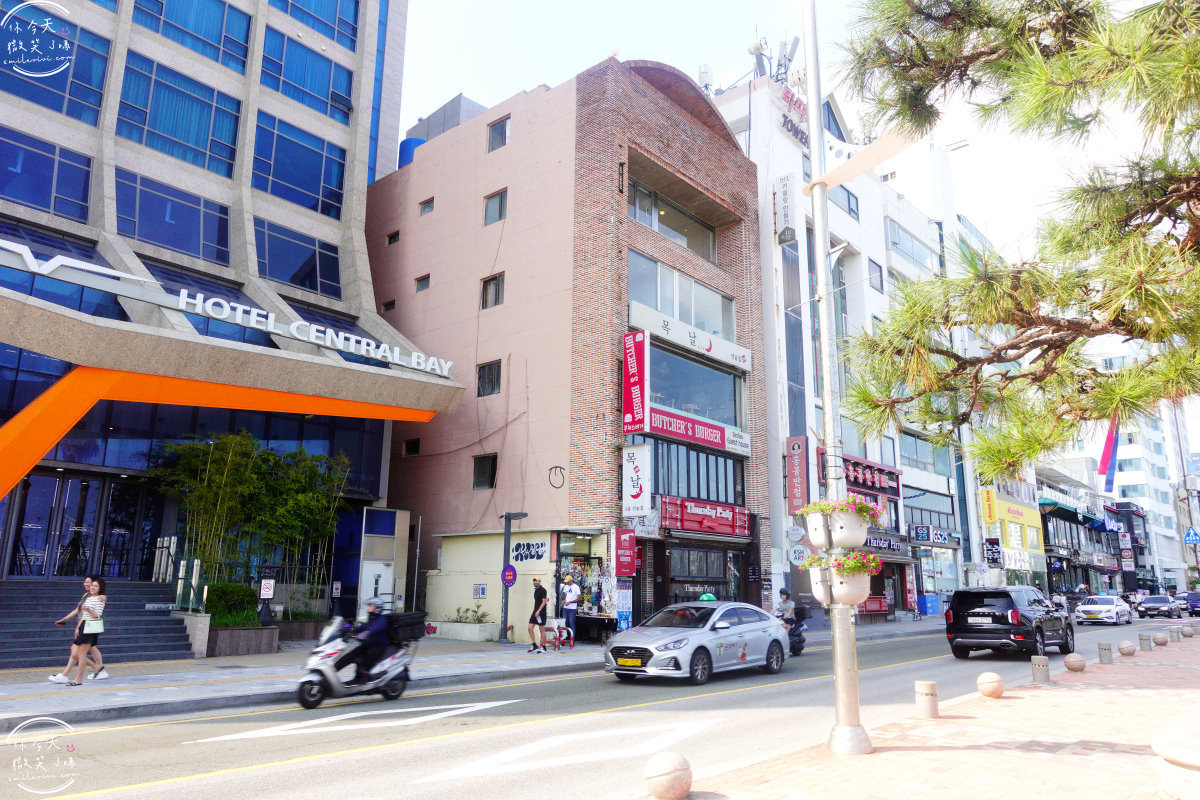 釜山景點推薦∥釜山廣安大橋(부산광안대교)、廣安里海水浴場(광안리해수욕장)︱海景第一排,夏日玩水賞美景︱韓國最大的海上橋樑︱韓國釜山景點 - 第8張圖