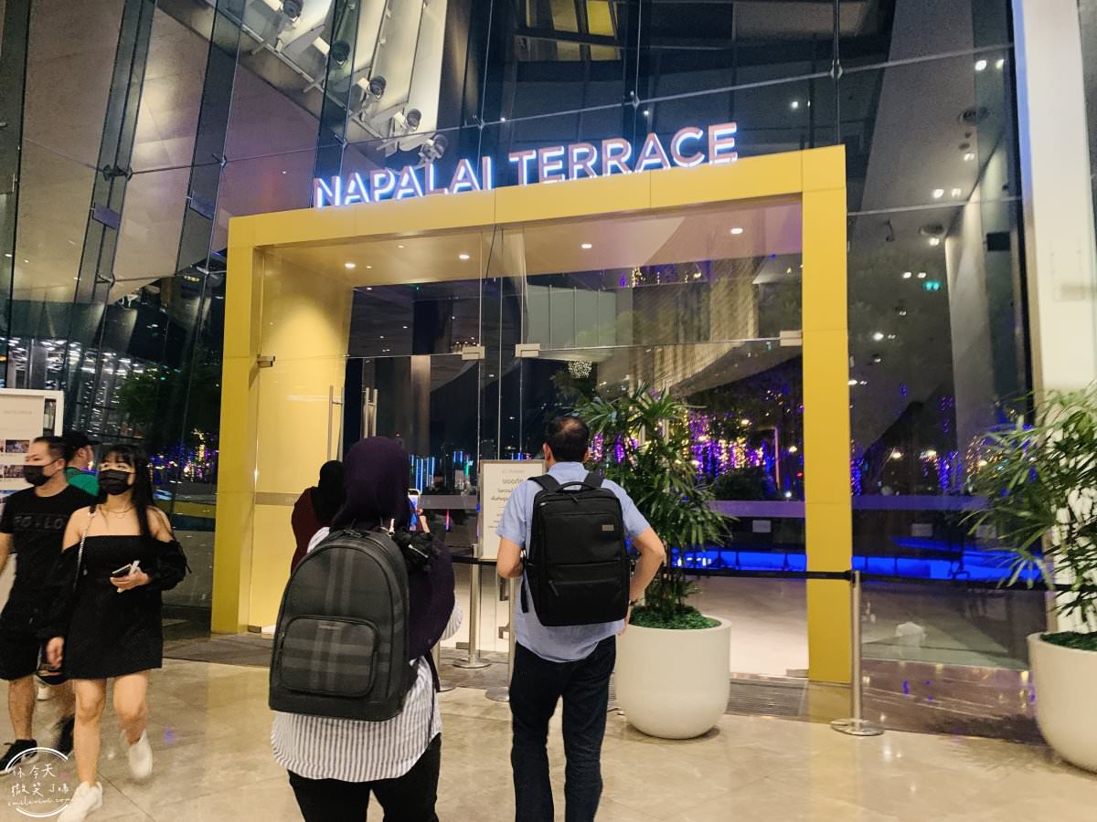 曼谷購物中心∥可免費欣賞昭披耶河夜景!ICONSIAM展望台Napalai Terrace暹羅天地購物中心︱免費觀景台、免門票夜景︱曼谷ICONSIAM暹羅天地夜景︱曼谷景點 - 第3張圖