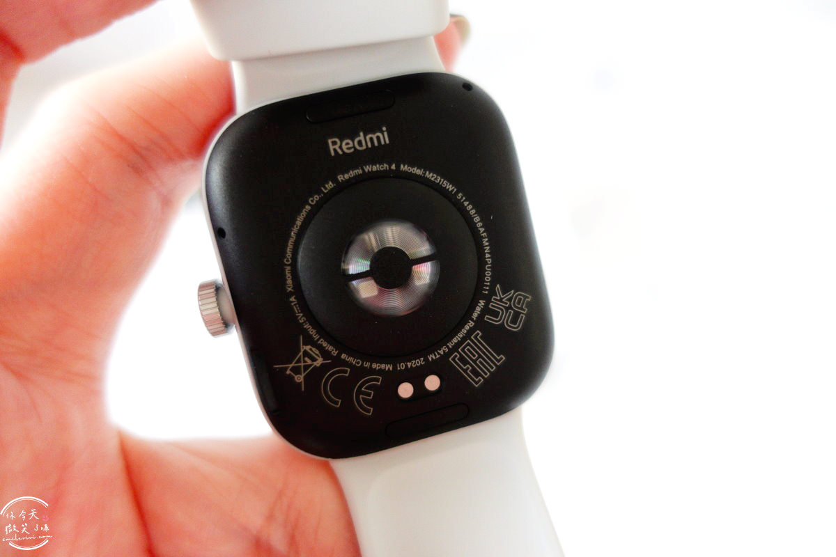 開箱心得∥Redmi Watch 4 紅米智能手錶，小米穿戴裝置︱大型1.97吋螢幕、電池續航力強︱簡單更換錶帶，iPhone藍牙連線︱可接收訊息、來電︱優缺點心得分享 10 Redmi 11