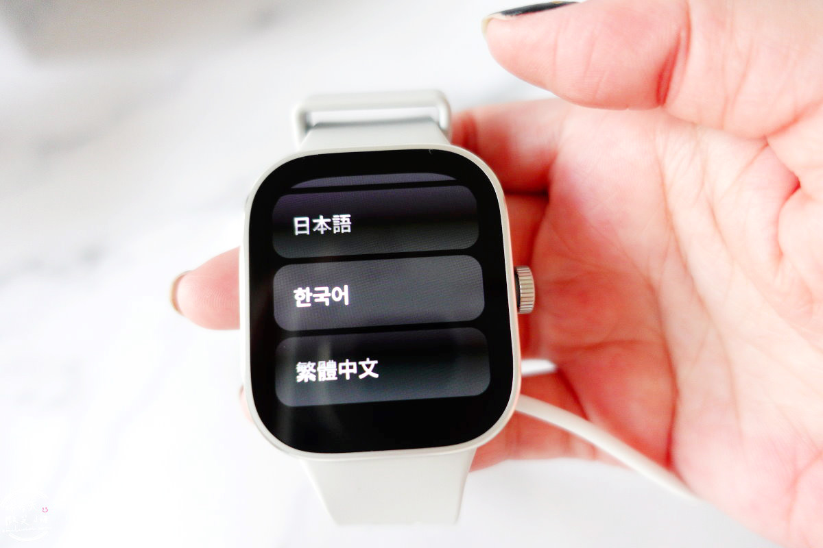 開箱心得∥Redmi Watch 4 紅米智能手錶，小米穿戴裝置︱大型1.97吋螢幕、電池續航力強︱簡單更換錶帶，iPhone藍牙連線︱可接收訊息、來電︱優缺點心得分享 16 Redmi 17