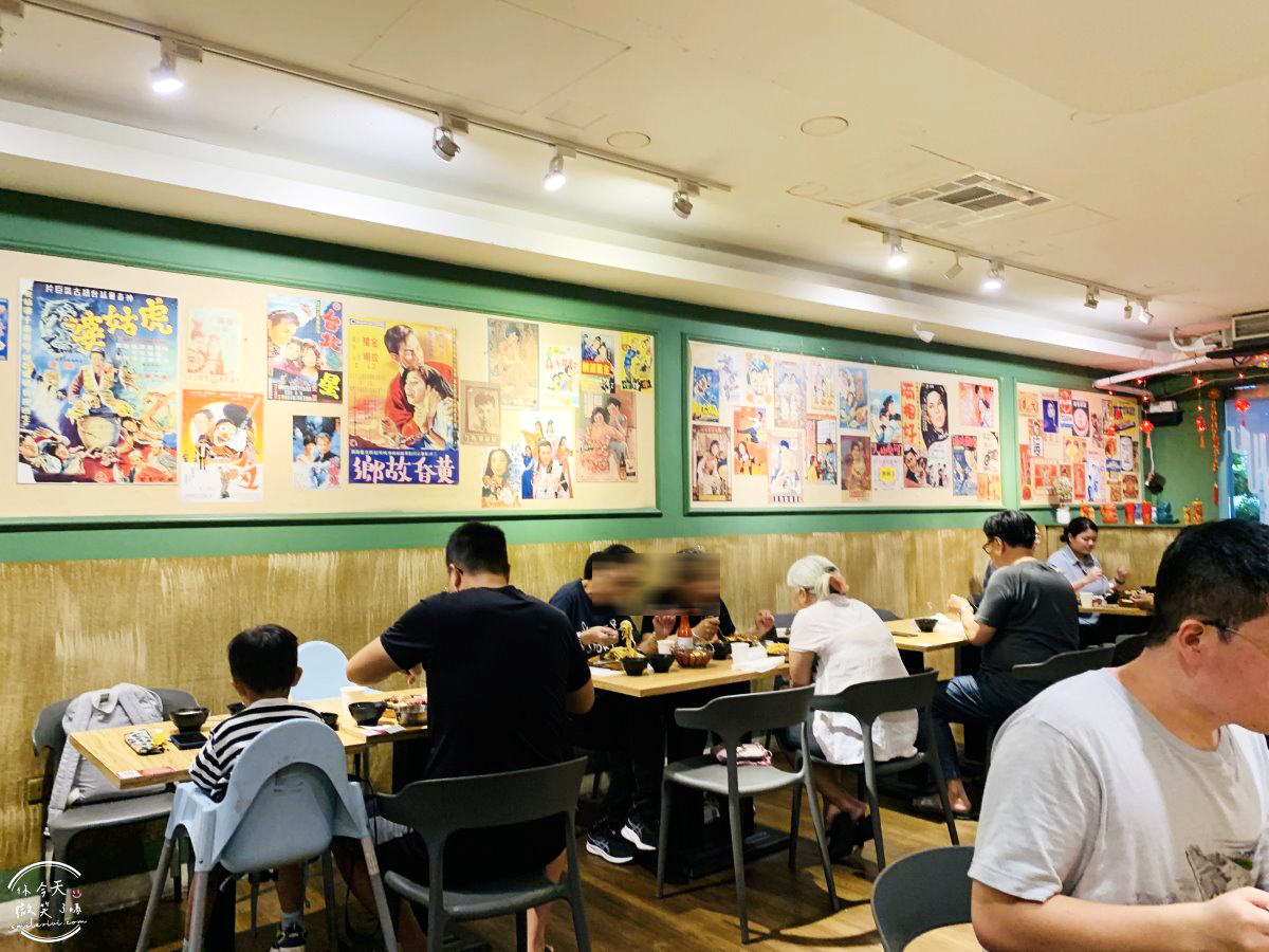 高雄鹽埕餐廳∥大港參貳牛排館，平價牛排最新菜單︱飲料、湯品無限暢飲︱個人排餐，可加蔥花、香菜、起司︱高雄鹽埕美食 4 dg32steak 4