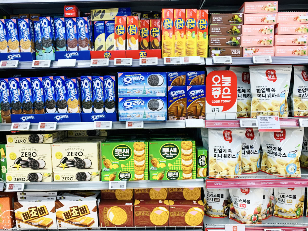 首爾超市∥樂天超市首爾站店，韓國必去，零食價錢標示︱首爾必逛超市︱首爾車站旁樂天超市︱韓國餅乾、糖果、泡麵、醬料等一應俱全，無印良品、大創、玩具反斗城︱首爾伴手禮，樂天超市必買 10 lottemart seoul 11