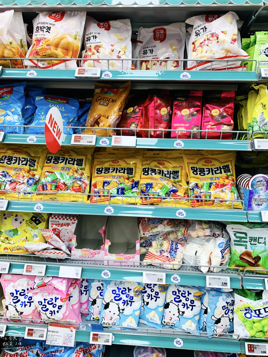 首爾超市∥樂天超市首爾站店，韓國必去，零食價錢標示︱首爾必逛超市︱首爾車站旁樂天超市︱韓國餅乾、糖果、泡麵、醬料等一應俱全，無印良品、大創、玩具反斗城︱首爾伴手禮，樂天超市必買 31 lottemart seoul 32