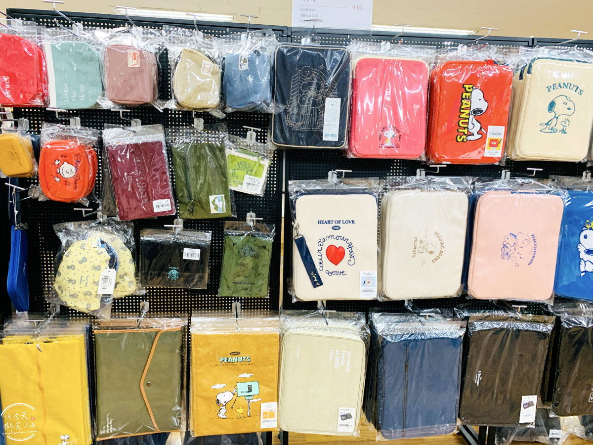 大邱東城路∥阿拉丁二手書店大邱店(알라딘중고서점 대구동성로점)︱各種書籍、文具挖寶,二手書籍、新品皆有︱韓國大邱書店︱大邱 - 第18張圖