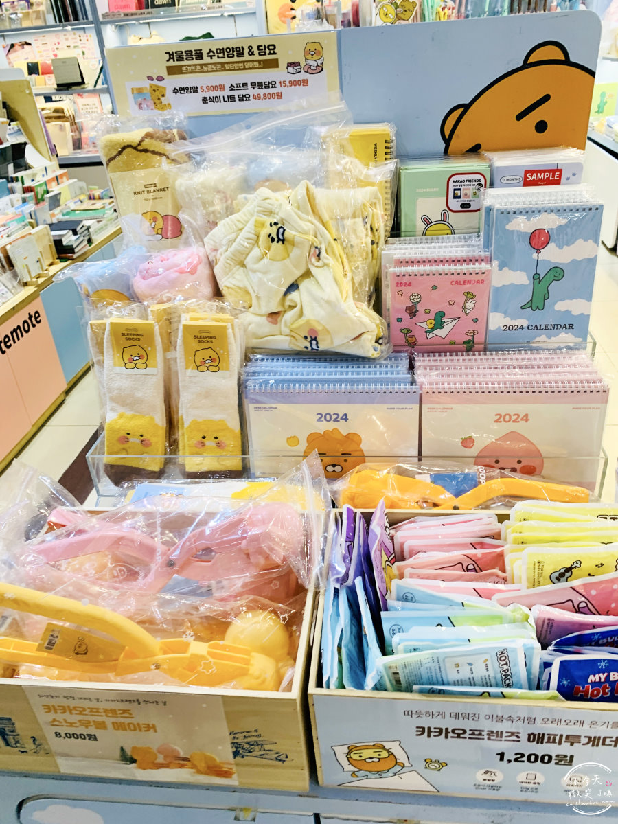 大邱東城路∥阿拉丁二手書店大邱店(알라딘중고서점 대구동성로점)︱各種書籍、文具挖寶,二手書籍、新品皆有︱韓國大邱書店︱大邱 - 第29張圖