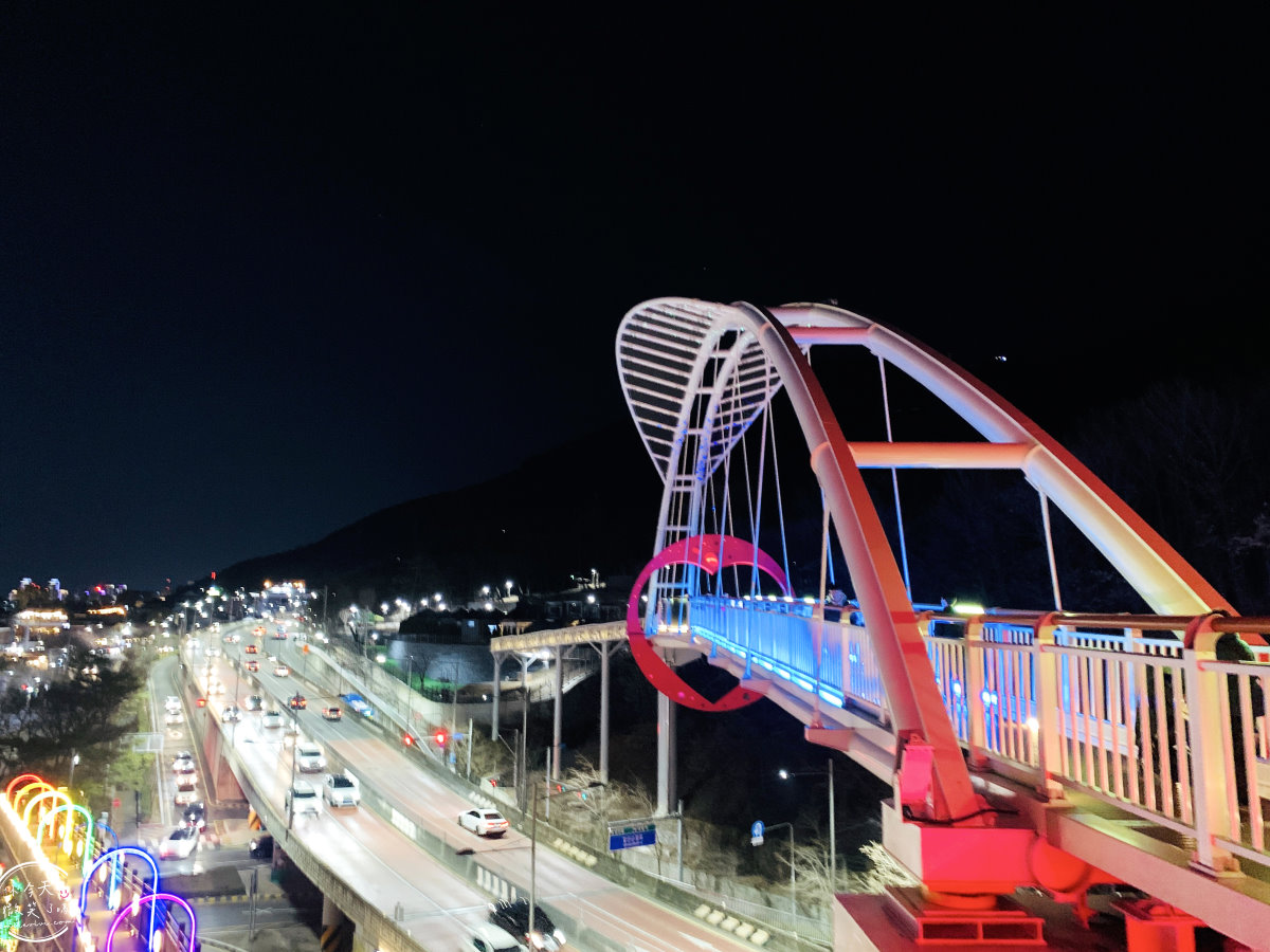 大邱前山日落觀景台(앞산해넘이전망대)∥不花錢也能欣賞夜景和日落,欣賞燈火通明的大邱全景︱大邱免費夜景景點、最壯觀的日落美景地點︱大邱景點 - 第38張圖