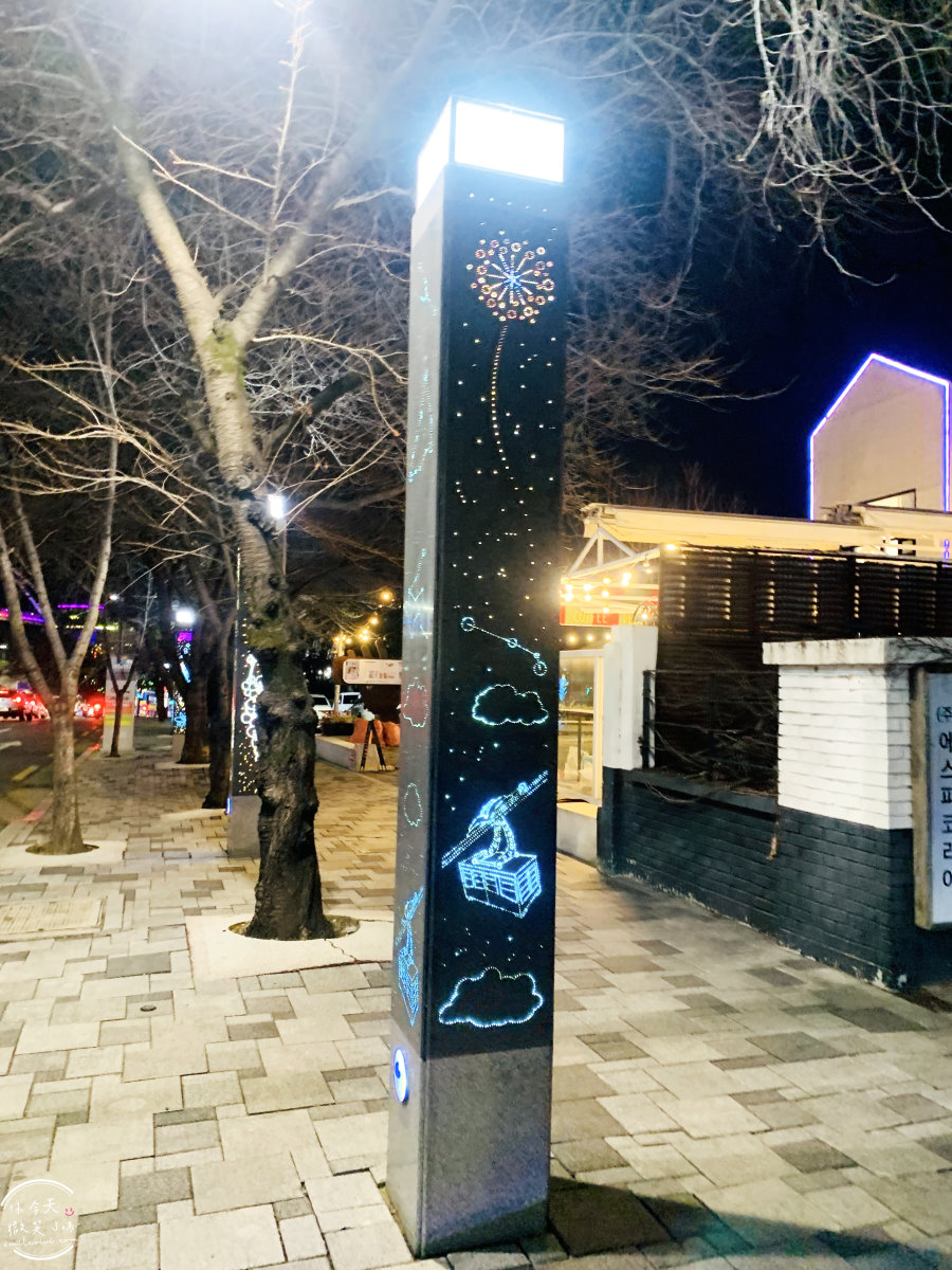 大邱前山日落觀景台(앞산해넘이전망대)∥不花錢也能欣賞夜景和日落,欣賞燈火通明的大邱全景︱大邱免費夜景景點、最壯觀的日落美景地點︱大邱景點 - 第5張圖