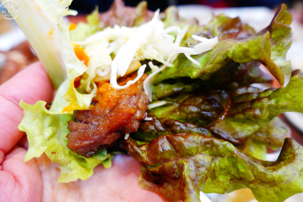 馬場排骨本店∥首爾馬場排骨本店(마장갈비본점)馬場站(마장역)炭火烤肉店︱電影超完美殺手拍攝地,比臉還大的牛王排骨、五花肉︱首爾美食、首爾烤肉店 - 第19張圖