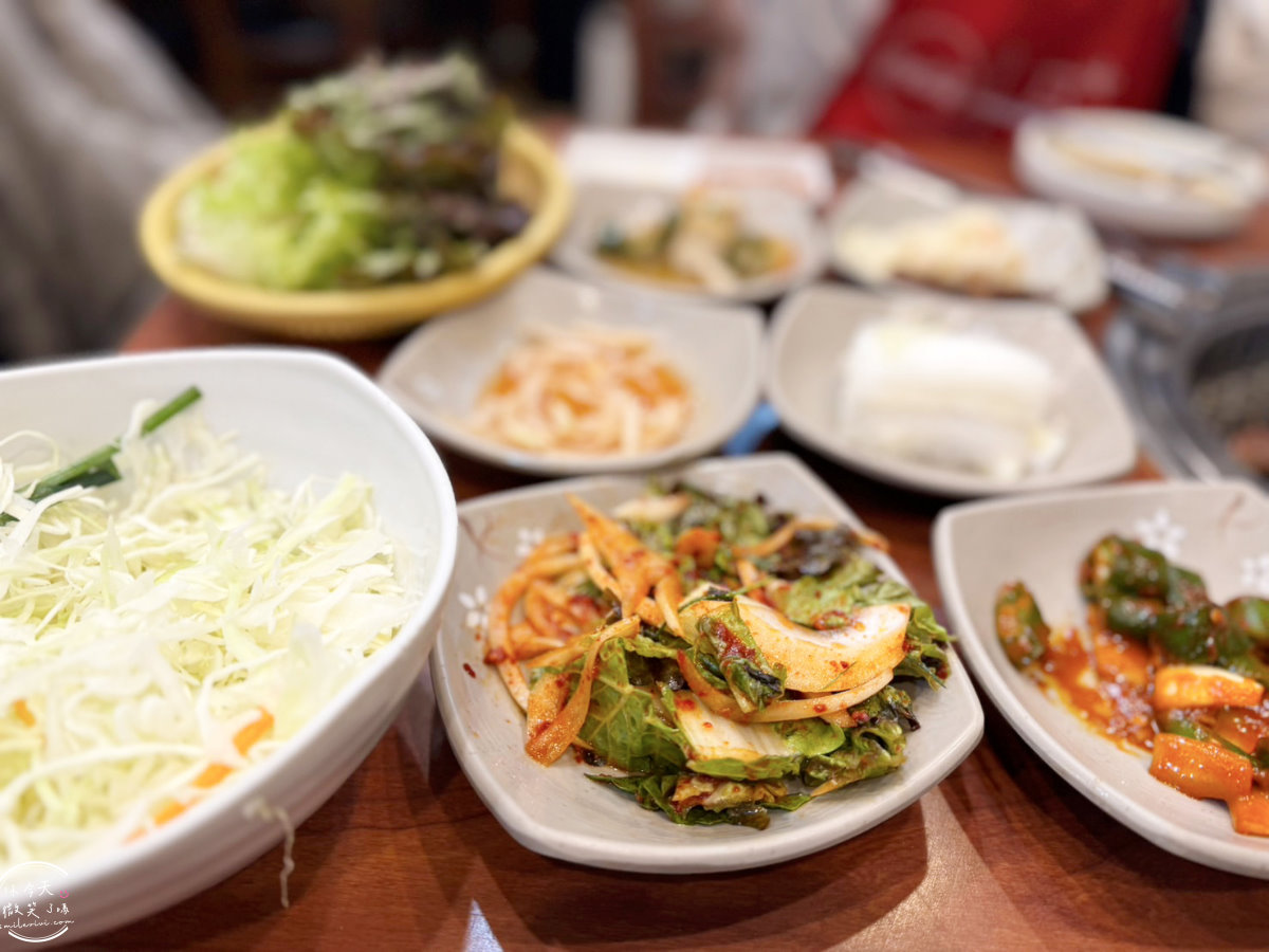 馬場排骨本店∥首爾馬場排骨本店(마장갈비본점)馬場站(마장역)炭火烤肉店︱電影超完美殺手拍攝地,比臉還大的牛王排骨、五花肉︱首爾美食、首爾烤肉店 - 第28張圖