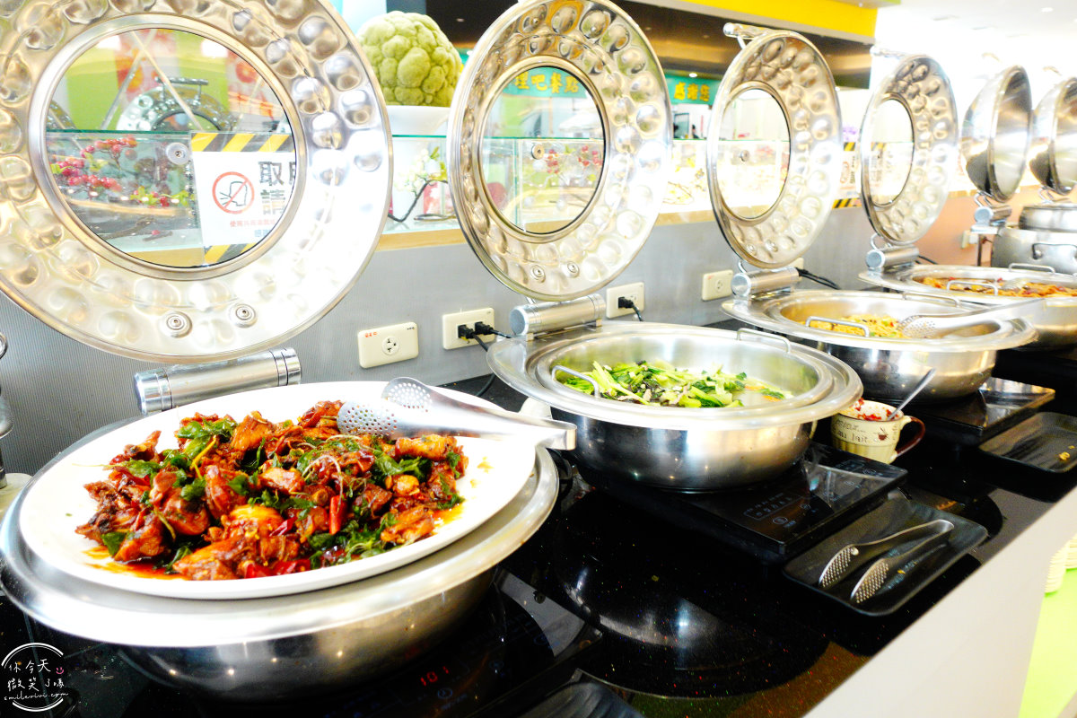 貴族世家台南新營店∥台南新營餐廳推薦,完美用餐體驗︱貴族世家菜單價位,各種排餐、自助式吃到飽,免費停車場︱貴族世家牛排台南新營鮮饌館 - 第11張圖