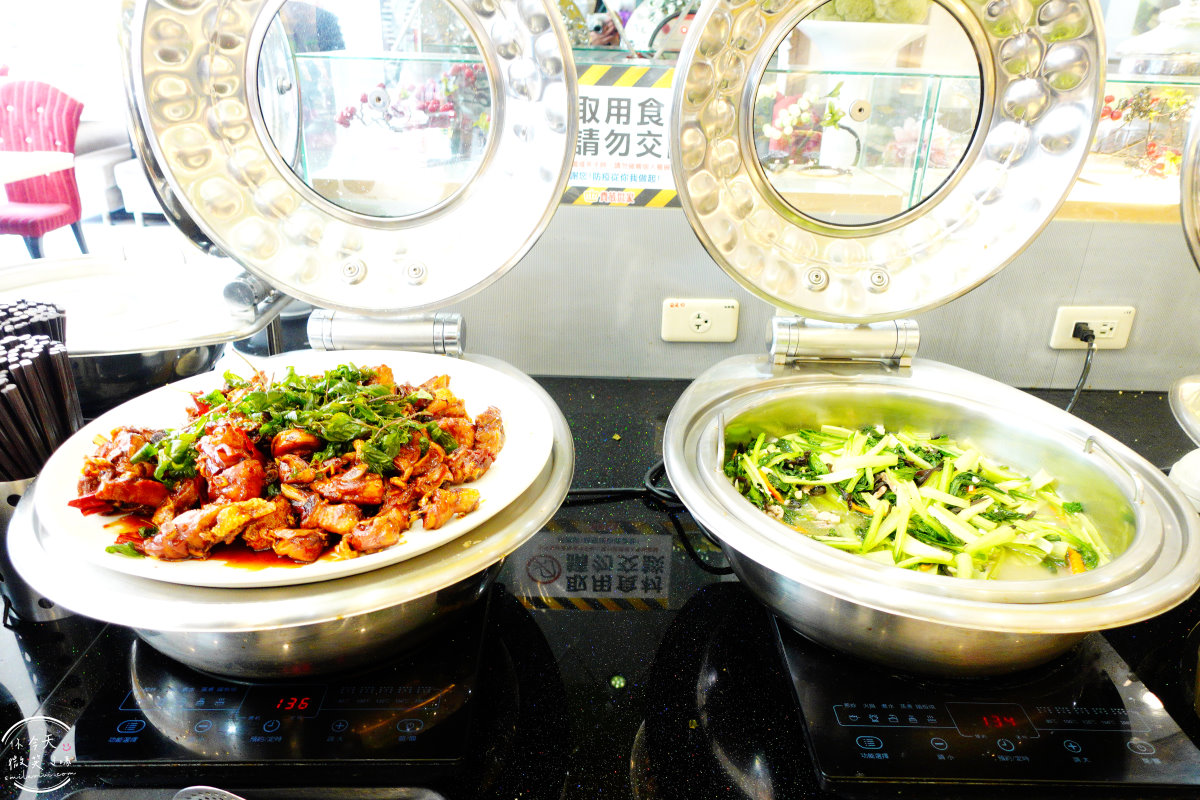 貴族世家台南新營店∥台南新營餐廳推薦,完美用餐體驗︱貴族世家菜單價位,各種排餐、自助式吃到飽,免費停車場︱貴族世家牛排台南新營鮮饌館 - 第12張圖