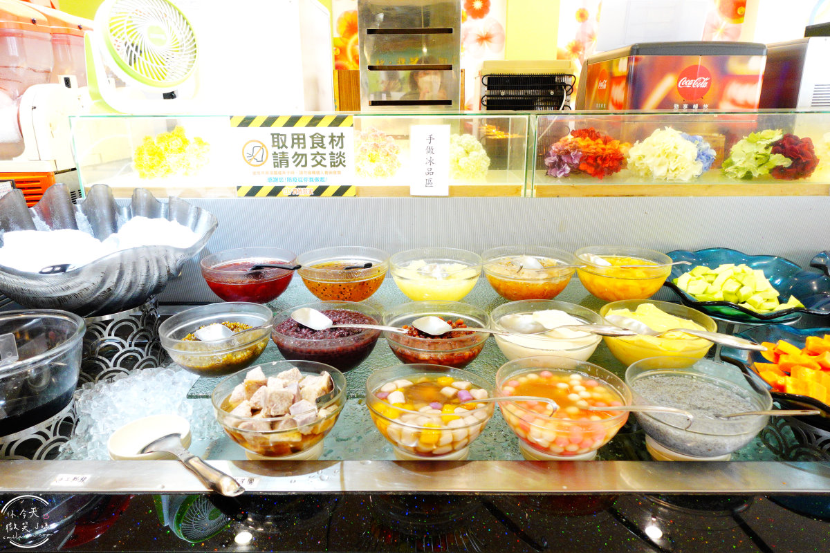 貴族世家台南新營店∥台南新營餐廳推薦,完美用餐體驗︱貴族世家菜單價位,各種排餐、自助式吃到飽,免費停車場︱貴族世家牛排台南新營鮮饌館 - 第28張圖