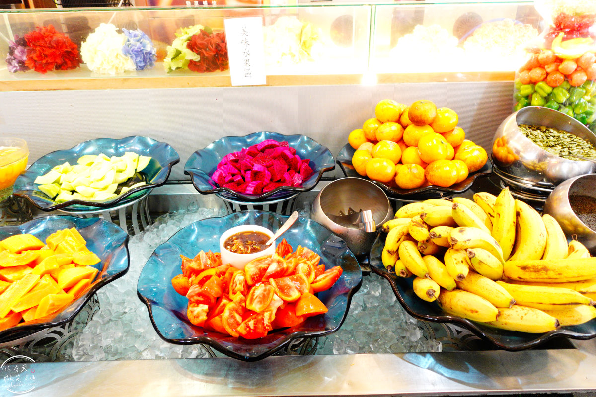 貴族世家台南新營店∥台南新營餐廳推薦,完美用餐體驗︱貴族世家菜單價位,各種排餐、自助式吃到飽,免費停車場︱貴族世家牛排台南新營鮮饌館 - 第24張圖