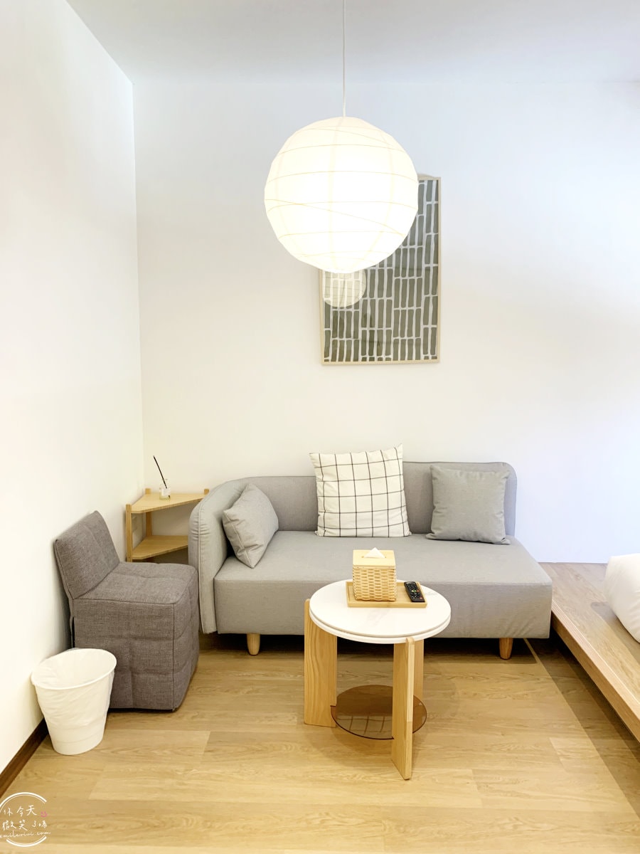 高雄住宿推薦∥河映宿沐 RiverTrees Hotel,愛河畔日系文青旅宿,高雄流行音樂中心旁,演唱會住宿推薦!紅白酒無限暢飲太幸福!高質感雙人房,各種房型一次看︱近捷運鹽埕埔站、輕軌真愛碼頭站 - 第65張圖