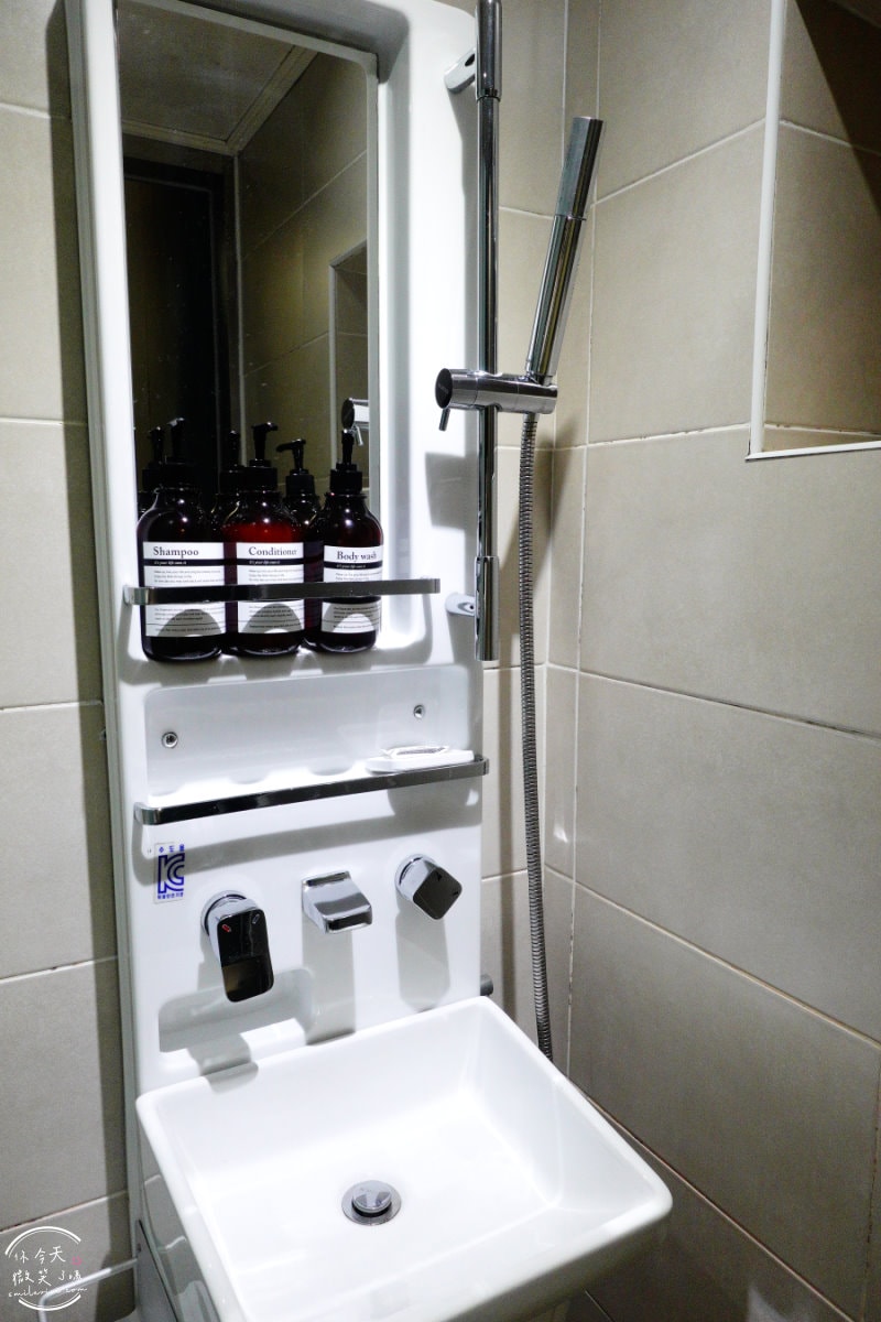About Stay Seoul首爾站∥어바웃스테이 서울역精緻空間與絕佳地點,首爾一人住宿︱步行即達首爾站,首爾站12號出口,便宜平價舒適︱首爾站住宿選擇,首爾關於住宿飯店 - 第24張圖