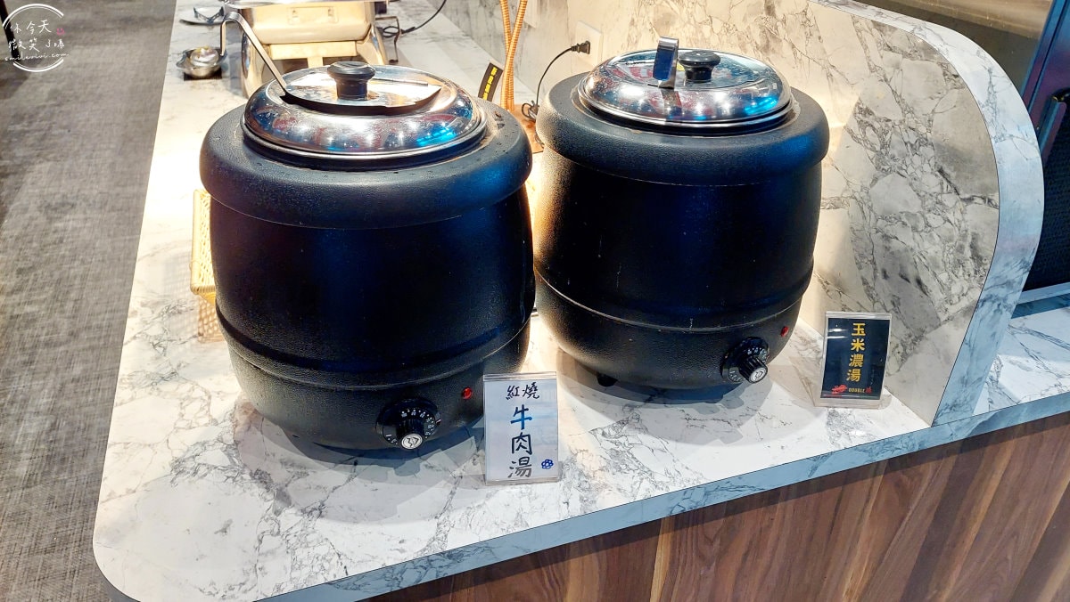 Double萬牛排館∥最新菜單,二訪踩雷︱牛排迷的天堂!自助沙拉吧吃到飽,義大利麵、燉飯、冰品飲料無限量供應︱鳳山牛排吃到飽 - 第18張圖