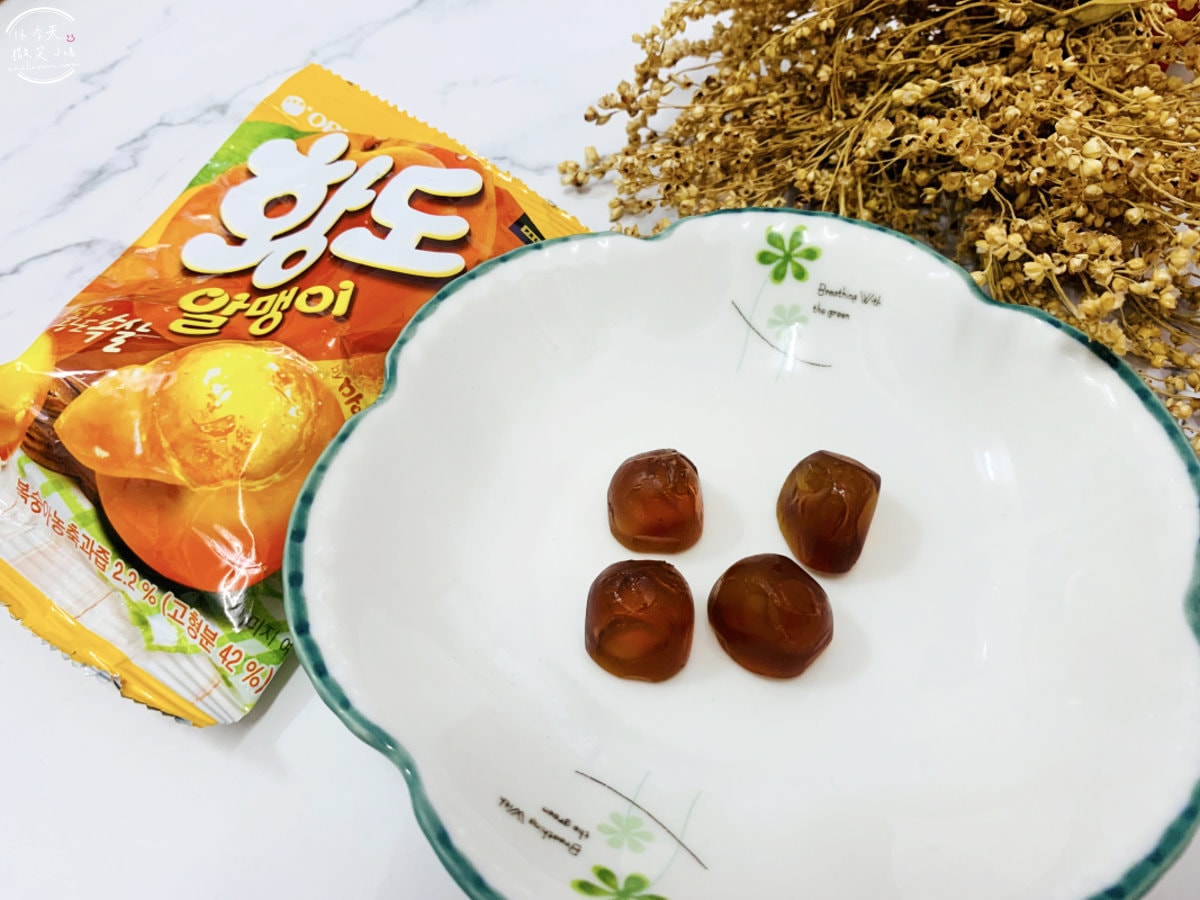 韓國水果軟糖∥Haitai海太李子軟糖(자두젤리)、ORION好麗友黃桃軟糖(황도알맹이)︱酸甜果香在嘴中綻放!韓國軟糖,酸甜水果軟糖︱軟糖控必吃 - 第12張圖
