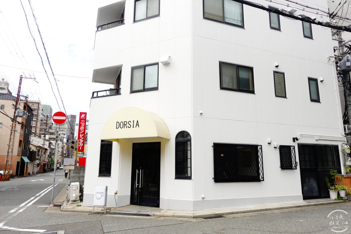 神戶DORSIA喫茶店∥在復古的昭和時代氛圍中吃早餐,體驗舊時代的優雅魅力︱舊式遊戲機上吃早餐,還贈送免費火柴盒!神戶早餐 - 第2張圖