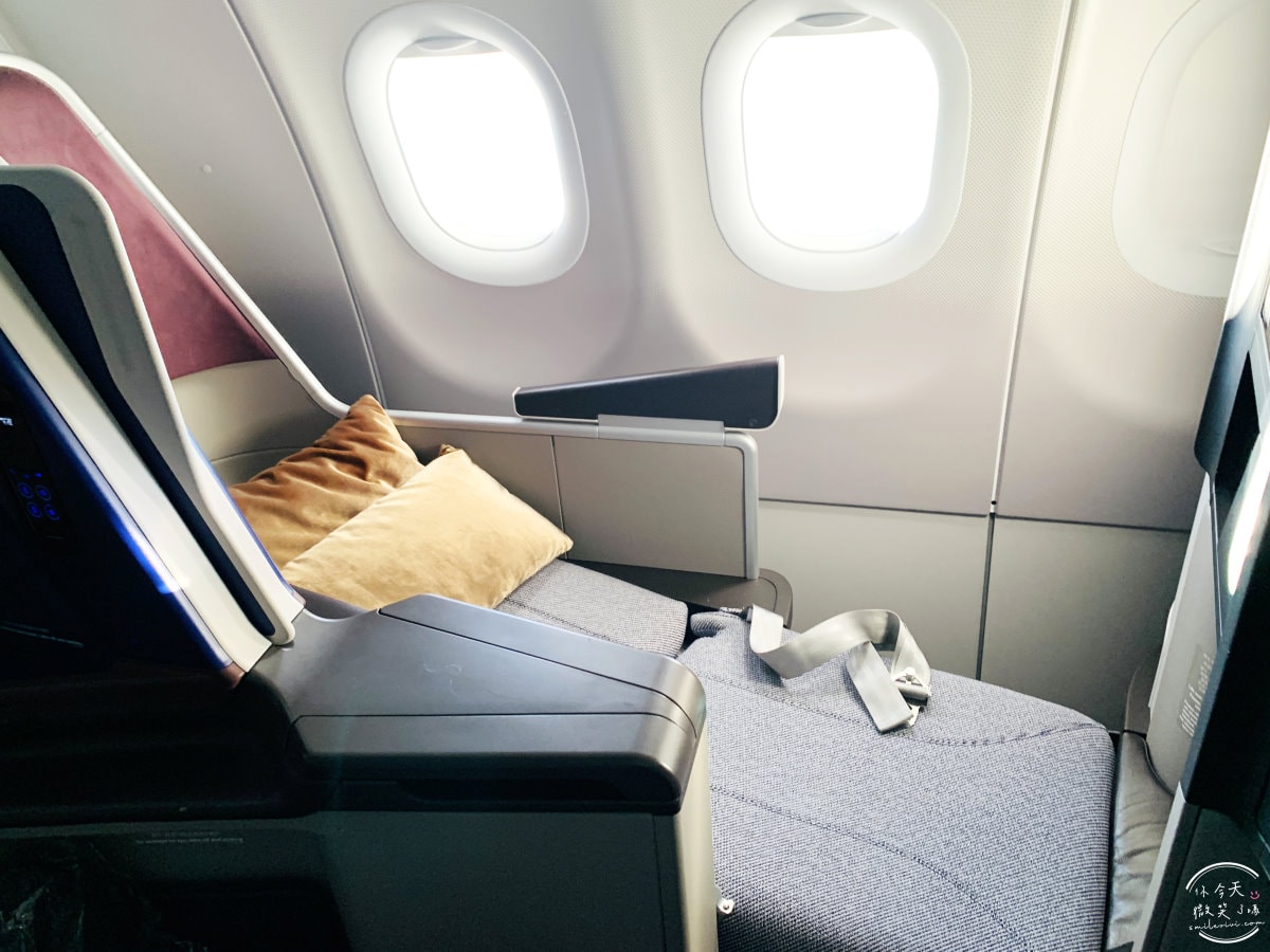 華航CI176商務艙∥A321neo機型、高雄直飛關西大阪奢華享受,中華航空商務艙︱華航聯手東京名店燈燈庵,JIA聯名設計餐具,華航商務艙飛行體驗,高雄直飛大阪心得︱高雄飛行體驗 - 第61張圖