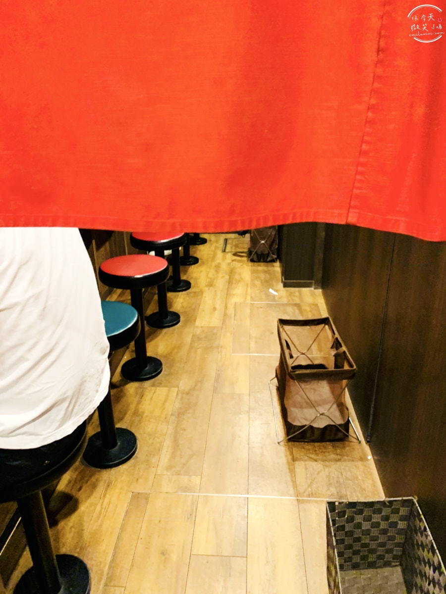 一蘭拉麵三宮店∥神戶一蘭三宮店拉麵迷必訪!極致濃厚豚骨湯頭︱夜貓子最愛的拉麵殿堂,開到凌晨4點消夜必吃︱感受純粹的美味,日本拉麵必吃一蘭 - 第7張圖