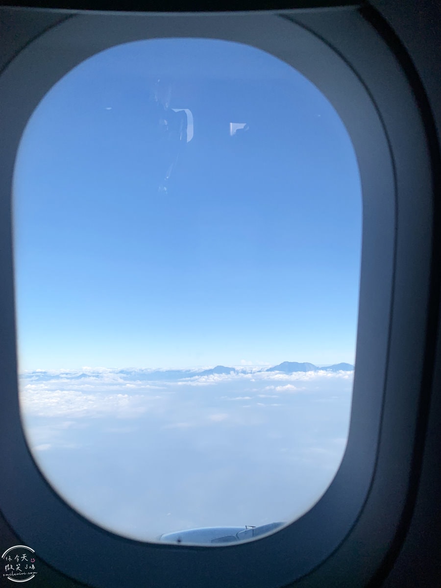 長榮BR172∥長榮航空高雄到仁川經濟艙,飛行紀錄︱兒童餐打造親子專屬美食,飛行中的小幸福︱高雄直飛仁川,長榮航空BR172機型A321 - 第14張圖