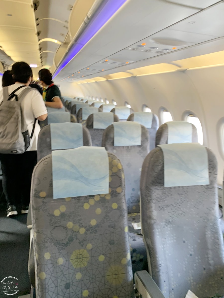 長榮BR172∥長榮航空高雄到仁川經濟艙,飛行紀錄︱兒童餐打造親子專屬美食,飛行中的小幸福︱高雄直飛仁川,長榮航空BR172機型A321 - 第7張圖