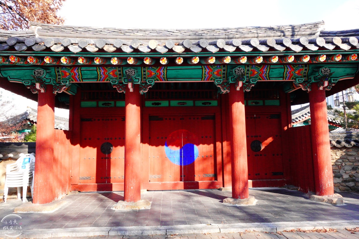 大邱免費景點∥大邱鄉校(대구향교)傳統韓屋古蹟，穿韓服拍照必來︱市中心也有傳統韓國味，古色古香超好逛︱近代胡同觀光主題路線四三德鳳山文化路︱大邱景點