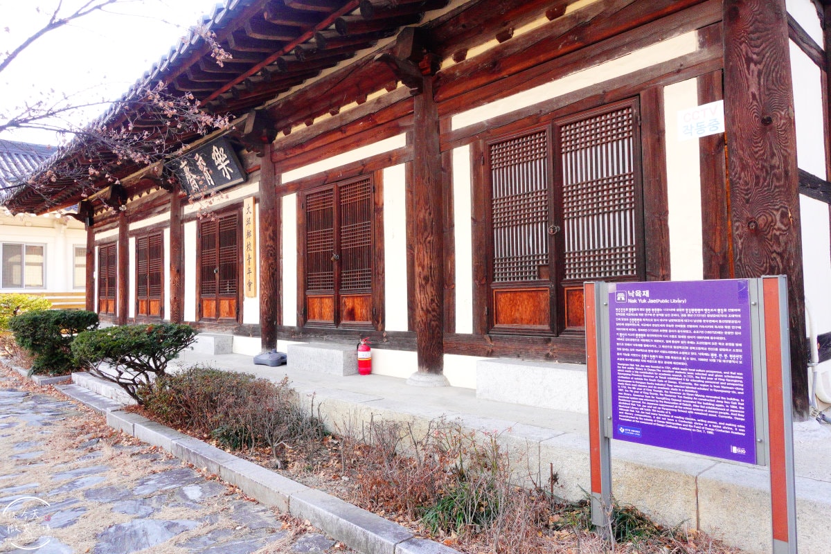 大邱免費景點∥大邱鄉校(대구향교)傳統韓屋古蹟，穿韓服拍照必來︱市中心也有傳統韓國味，古色古香超好逛︱近代胡同觀光主題路線四三德鳳山文化路︱大邱景點