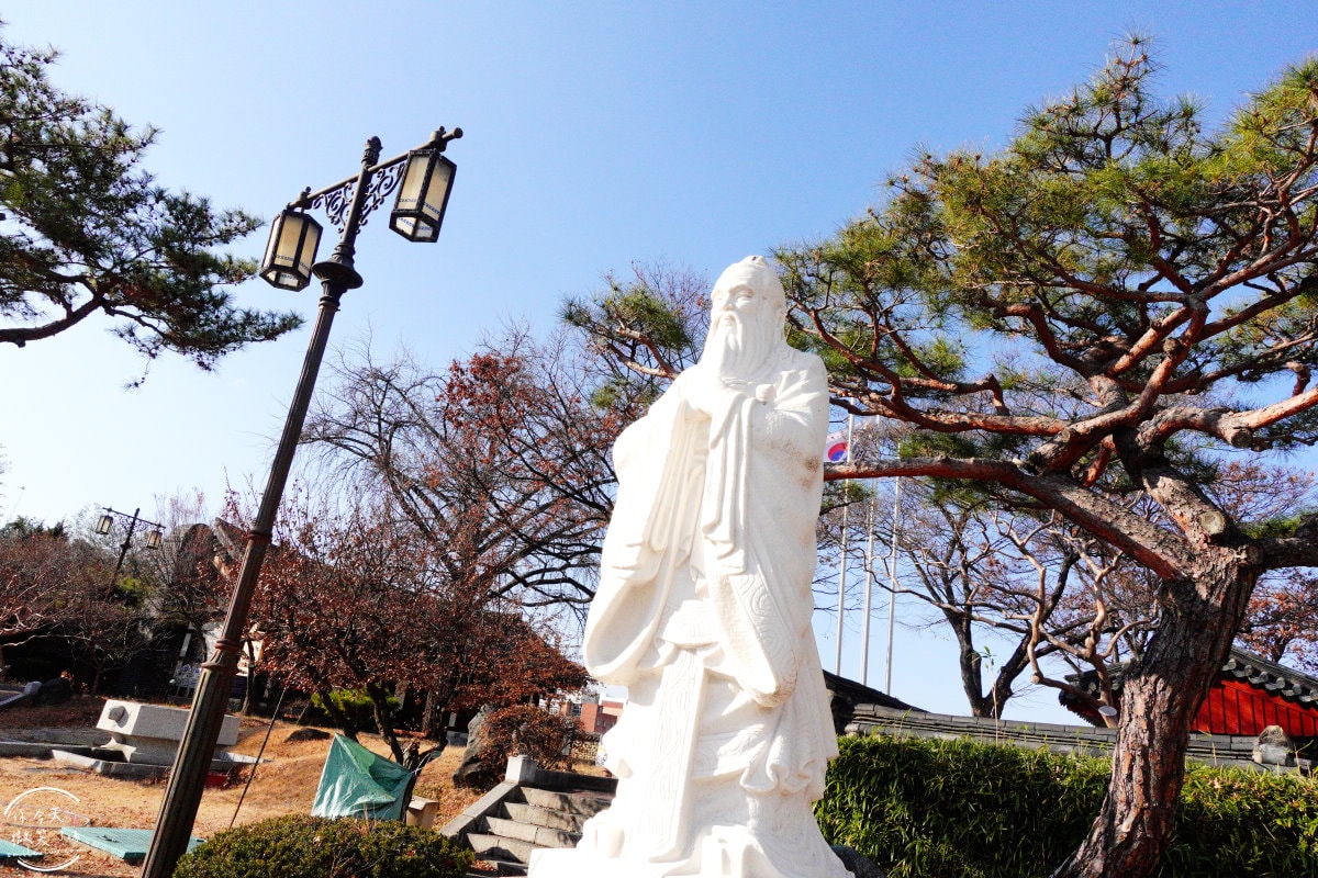 大邱免費景點∥大邱鄉校(대구향교)傳統韓屋古蹟，穿韓服拍照必來︱市中心也有傳統韓國味，古色古香超好逛︱近代胡同觀光主題路線四三德鳳山文化路︱大邱景點