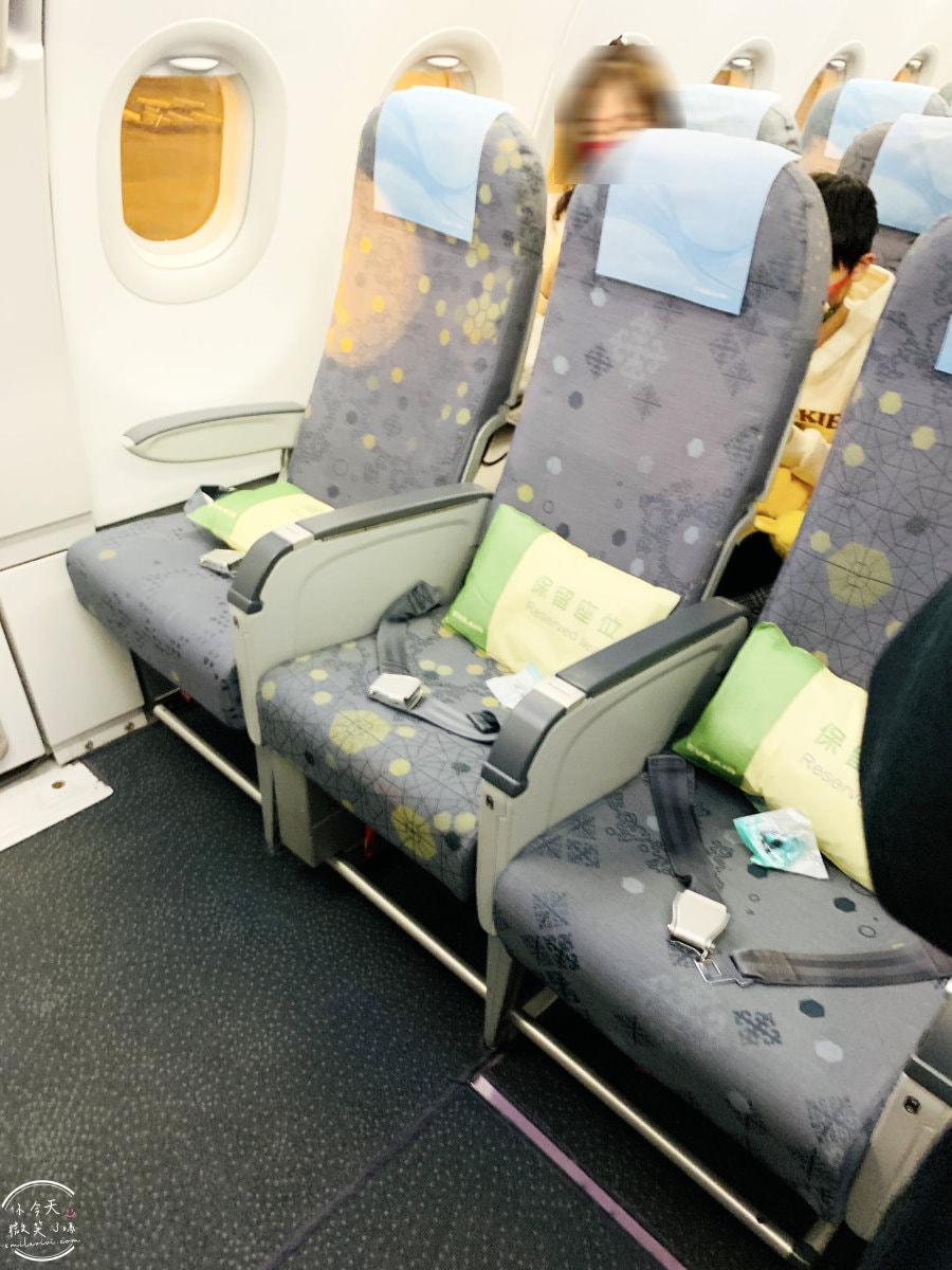 長榮BR171∥仁川飛高雄,長榮航空經濟艙飛行體驗︱長榮飛機餐海鮮特殊餐︱韓國仁川直飛高雄A321機型,仁川國際機場第一航廈 - 第18張圖
