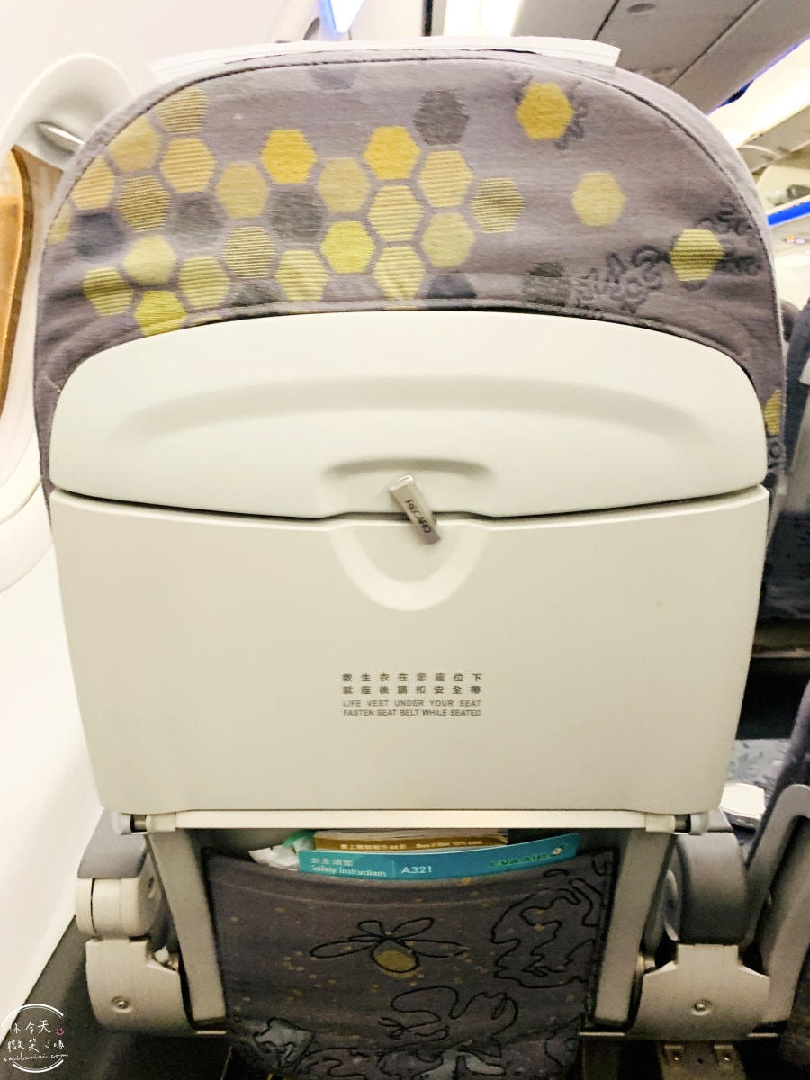 長榮BR171∥仁川飛高雄,長榮航空經濟艙飛行體驗︱長榮飛機餐海鮮特殊餐︱韓國仁川直飛高雄A321機型,仁川國際機場第一航廈 - 第24張圖