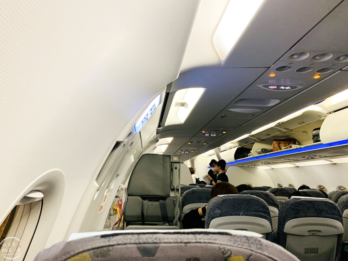 長榮BR171∥仁川飛高雄,長榮航空經濟艙飛行體驗︱長榮飛機餐海鮮特殊餐︱韓國仁川直飛高雄A321機型,仁川國際機場第一航廈 - 第22張圖