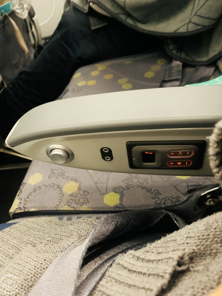 長榮BR171∥仁川飛高雄,長榮航空經濟艙飛行體驗︱長榮飛機餐海鮮特殊餐︱韓國仁川直飛高雄A321機型,仁川國際機場第一航廈 - 第27張圖