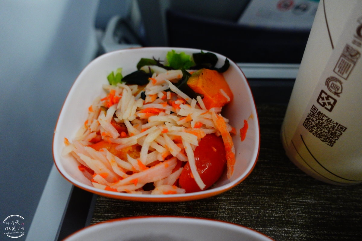 長榮BR171∥仁川飛高雄,長榮航空經濟艙飛行體驗︱長榮飛機餐海鮮特殊餐︱韓國仁川直飛高雄A321機型,仁川國際機場第一航廈 - 第37張圖
