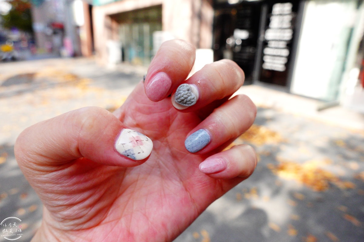 KITTY NAIL(키티네일)超值韓式美甲∥大邱半月堂店1號店,韓式精緻美甲,價格竟比台灣還便宜!︱韓式美甲,每月優惠3~4萬韓元︱韓國大邱美甲推薦,大邱東城路 - 第23張圖