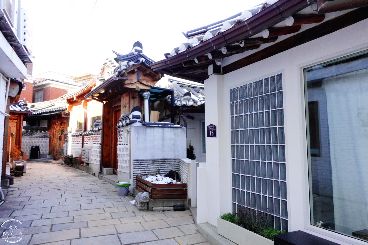 漫步西村韓屋村(서촌마을)∥首爾秘境,漫遊青瓦臺西側隱藏的韓屋村︱670多戶韓屋,韓國首爾新景點 - 第18張圖