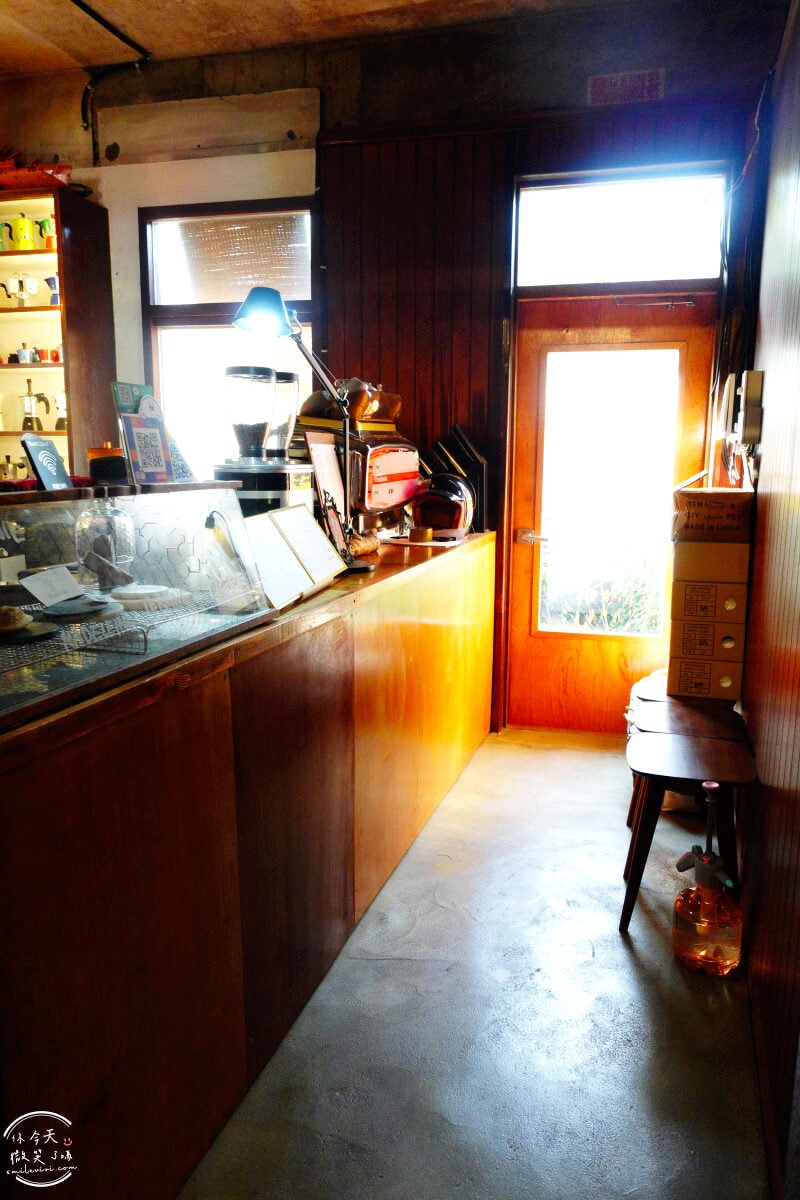 大邱咖啡廳推薦∥CAFE TRANQUILLO(카페 트란퀼로),達城公園旁|大邱西門市場2樓咖啡廳|沉浸式復古體驗,懷舊氛圍、文青必訪拍照地 - 第14張圖