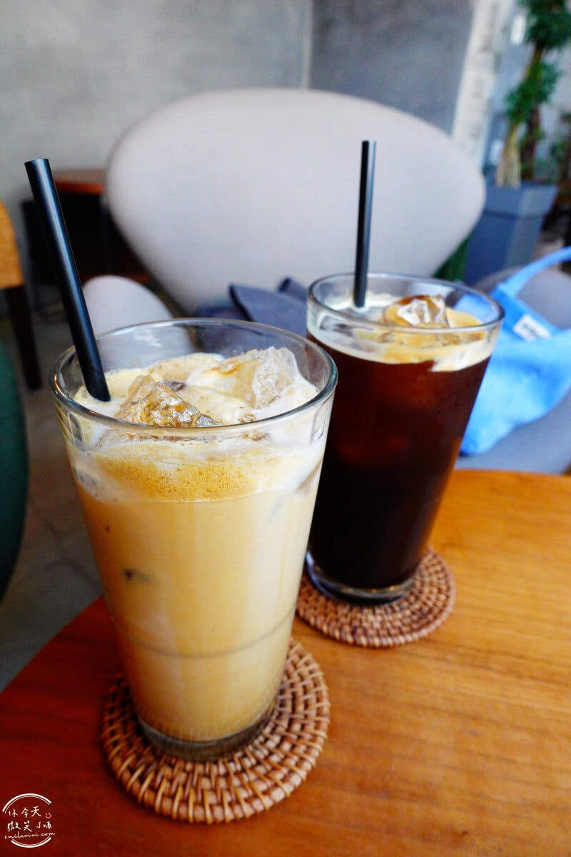 大邱咖啡廳推薦∥CAFE TRANQUILLO(카페 트란퀼로),達城公園旁|大邱西門市場2樓咖啡廳|沉浸式復古體驗,懷舊氛圍、文青必訪拍照地 - 第17張圖